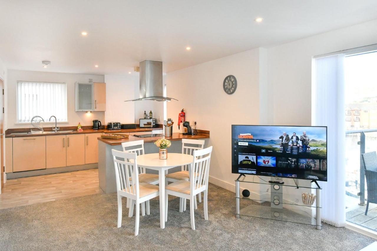 Just Stay Wales - Meridian Wharf, Marina View - 2 Bed Apartment Swansea Ngoại thất bức ảnh